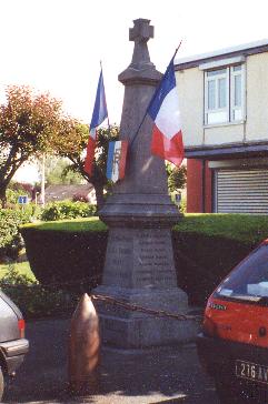 Monument aux morts de St Pierre du Peray
